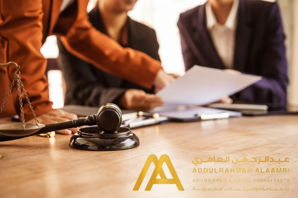 استشر محامي في دبي