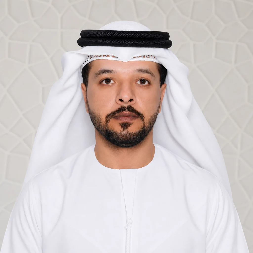 أحمد عبد العزيز آل علي محامي ومستشار قانوني
